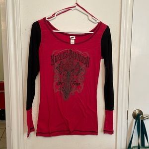 Red and black Harley Davidson T-shirt